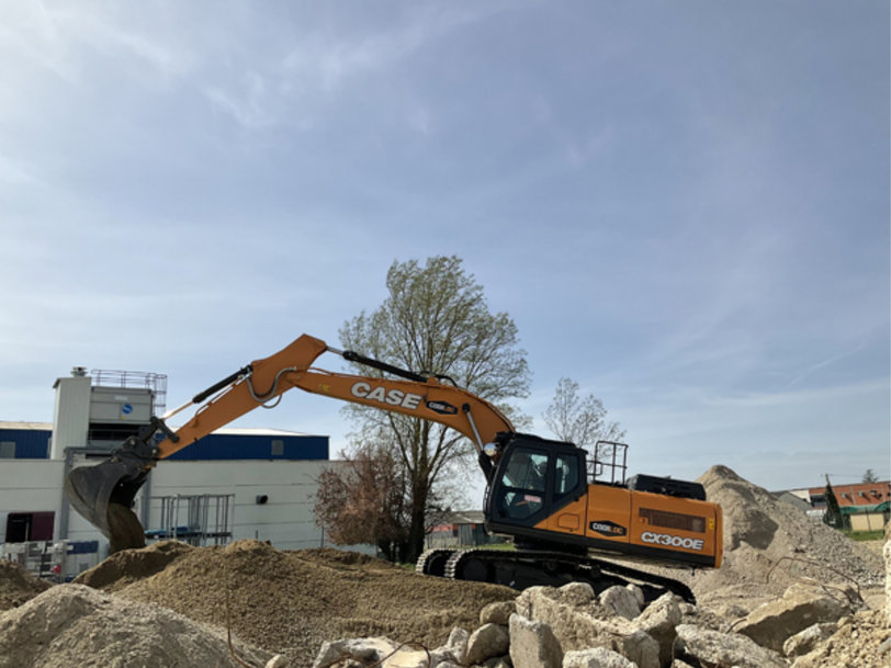CODILOC s’empare d’une Pelle sur Chenilles dernière génération de chez CASE – CX300E